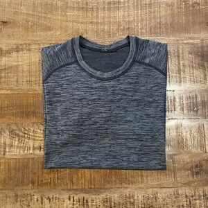 Lululemon Metal Vent Tech Short Sleeve Shirt